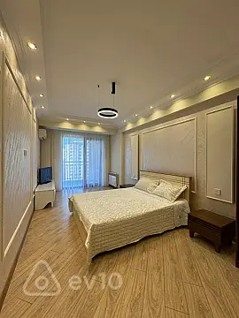 Kirayə verilir 2 otaqlı yeni tikili 60 m²