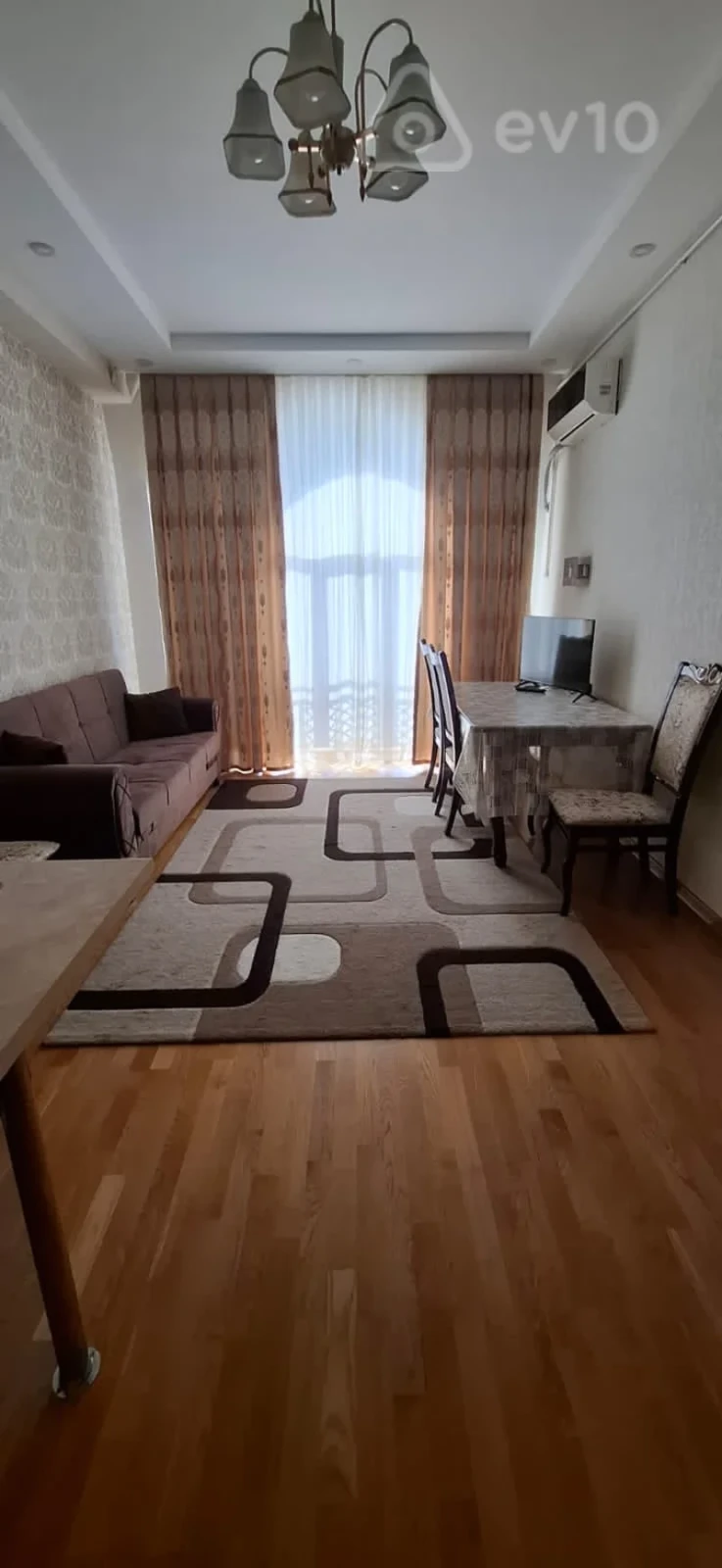 Kirayə verilir 2 otaqlı yeni tikili 50 m²