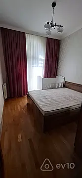 Kirayə verilir 2 otaqlı yeni tikili 50 m²