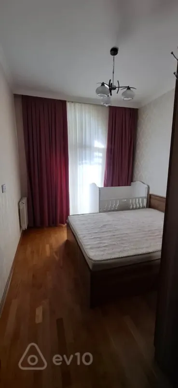 Kirayə verilir 2 otaqlı yeni tikili 50 m²