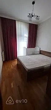 Kirayə verilir 2 otaqlı yeni tikili 50 m²