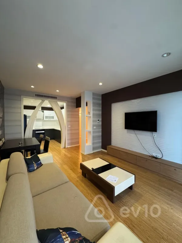 Satılır 2 otaqlı yeni tikili 90 m²