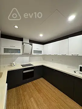 Satılır 2 otaqlı yeni tikili 90 m²