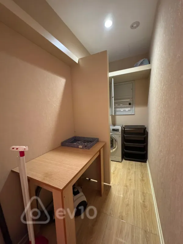 Satılır 2 otaqlı yeni tikili 90 m²