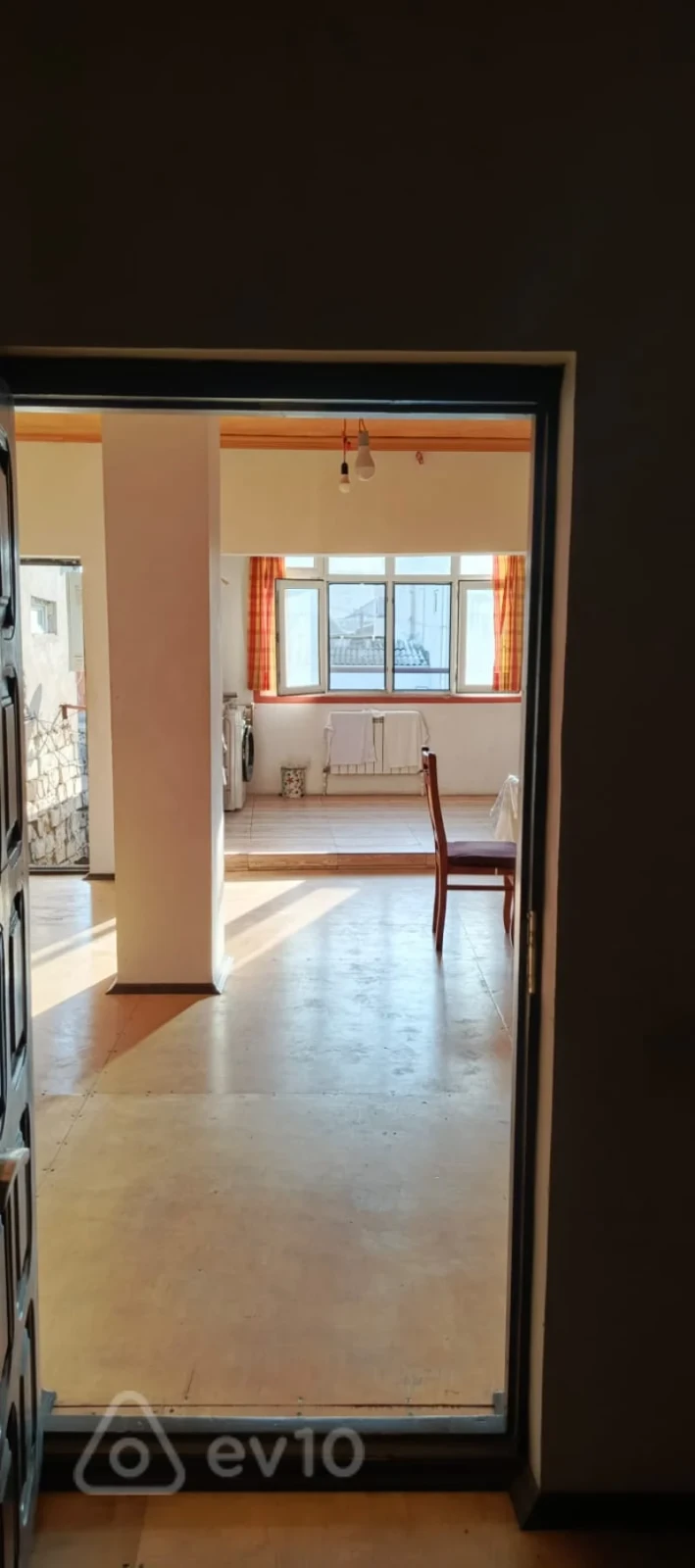 Kirayə verilir 2 otaqlı həyət evi 80 m²