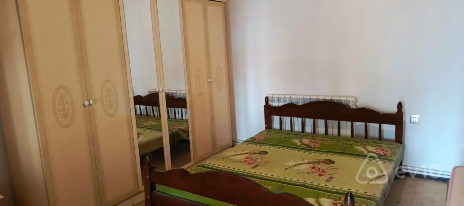 Kirayə verilir 2 otaqlı həyət evi 80 m²