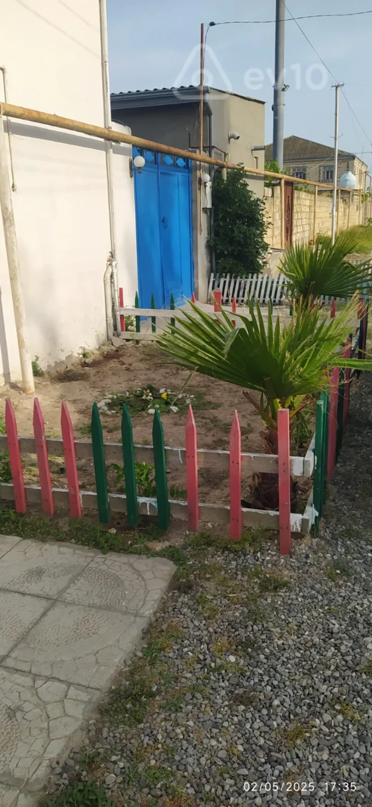 Satılır 3 otaqlı həyət evi 100 m²