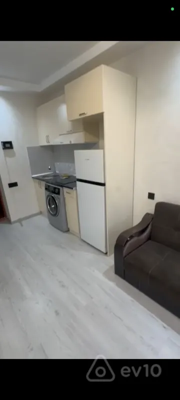 Kirayə verilir 1 otaqlı köhnə tikili 35 m²