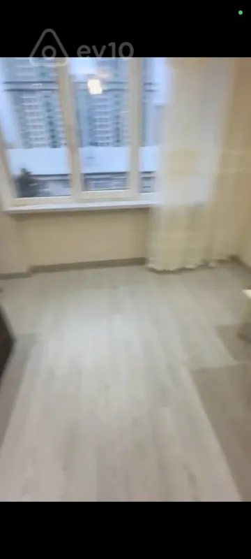 Kirayə verilir 1 otaqlı köhnə tikili 35 m²