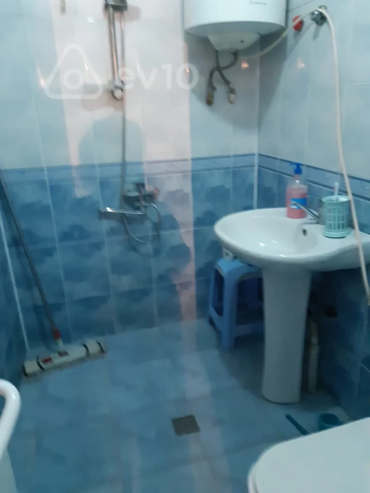 Kirayə verilir 3 otaqlı həyət evi 100 m²