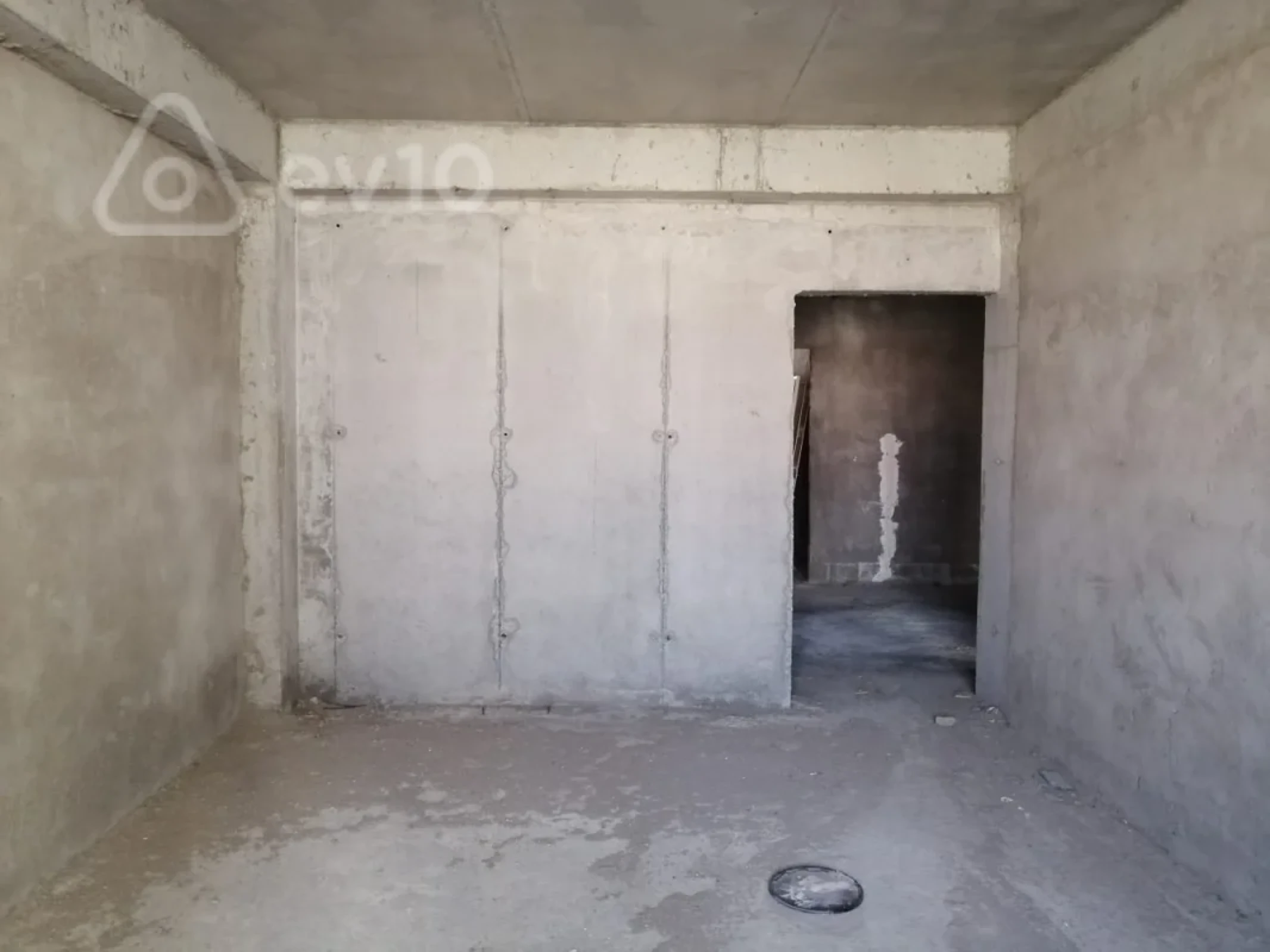 Satılır 3 otaqlı yeni tikili 118 m²