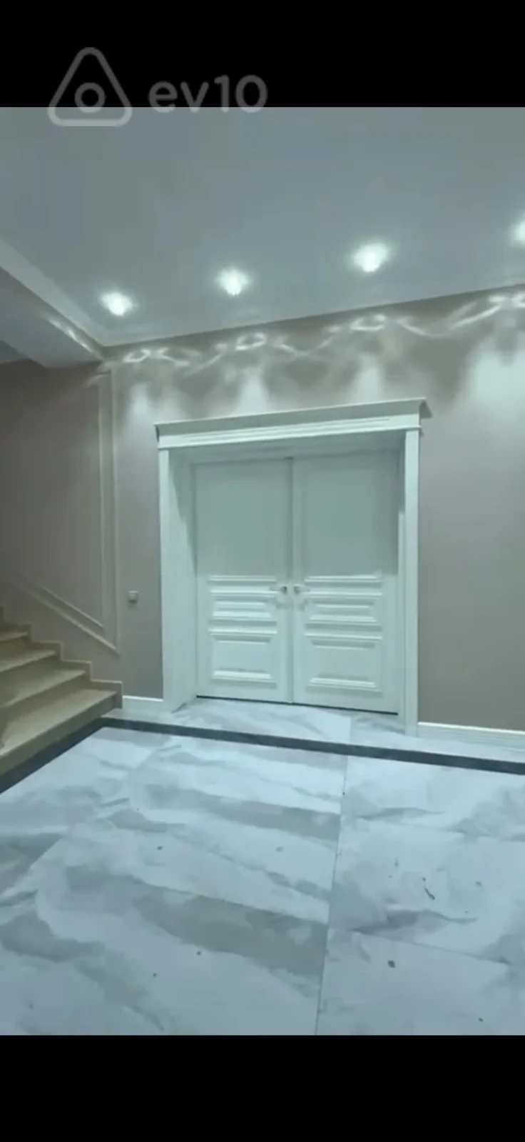 Satılır 5 otaqlı həyət evi 350 m²