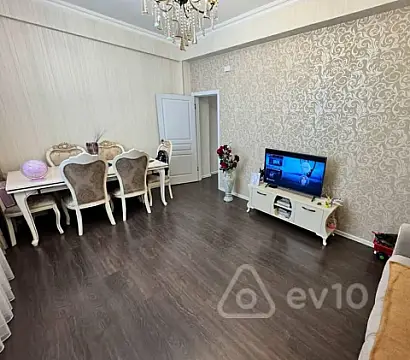 Satılır 2 otaqlı yeni tikili 65 m²