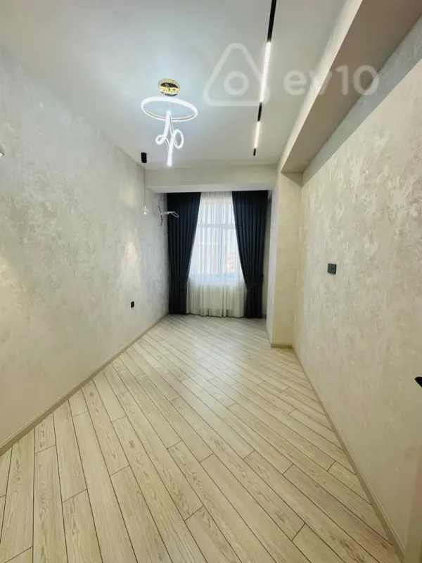 Satılır 2 otaqlı yeni tikili 77 m²