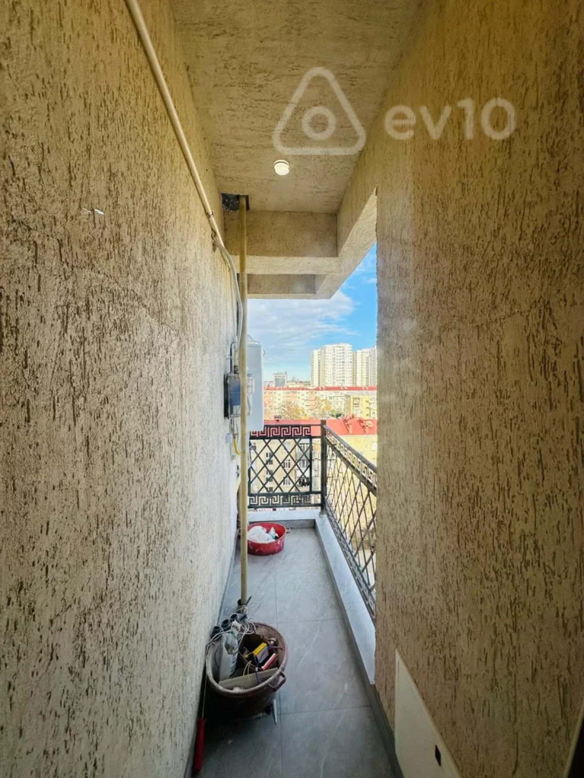 Satılır 2 otaqlı yeni tikili 77 m²