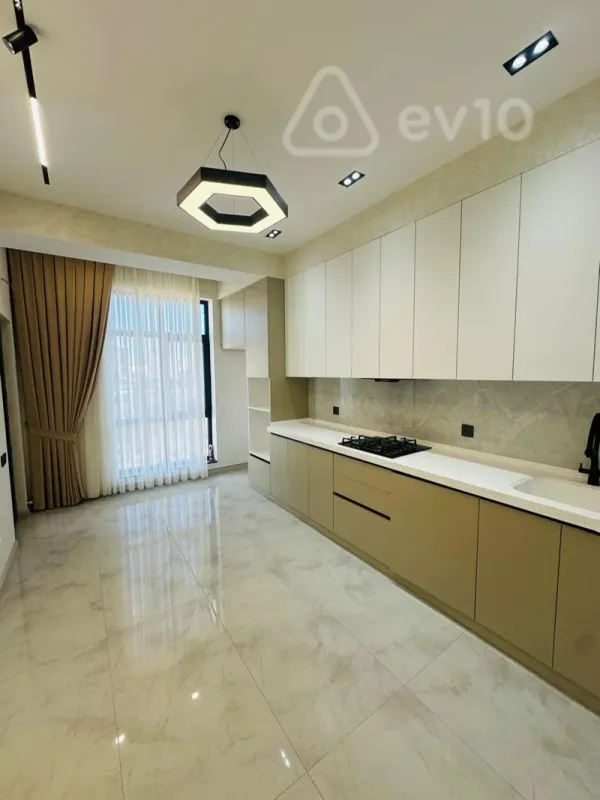 Satılır 2 otaqlı yeni tikili 77 m²