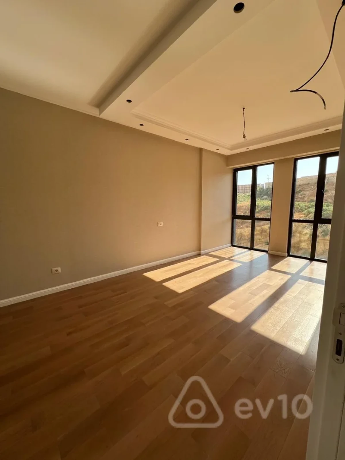 Satılır 2 otaqlı yeni tikili 48 m²