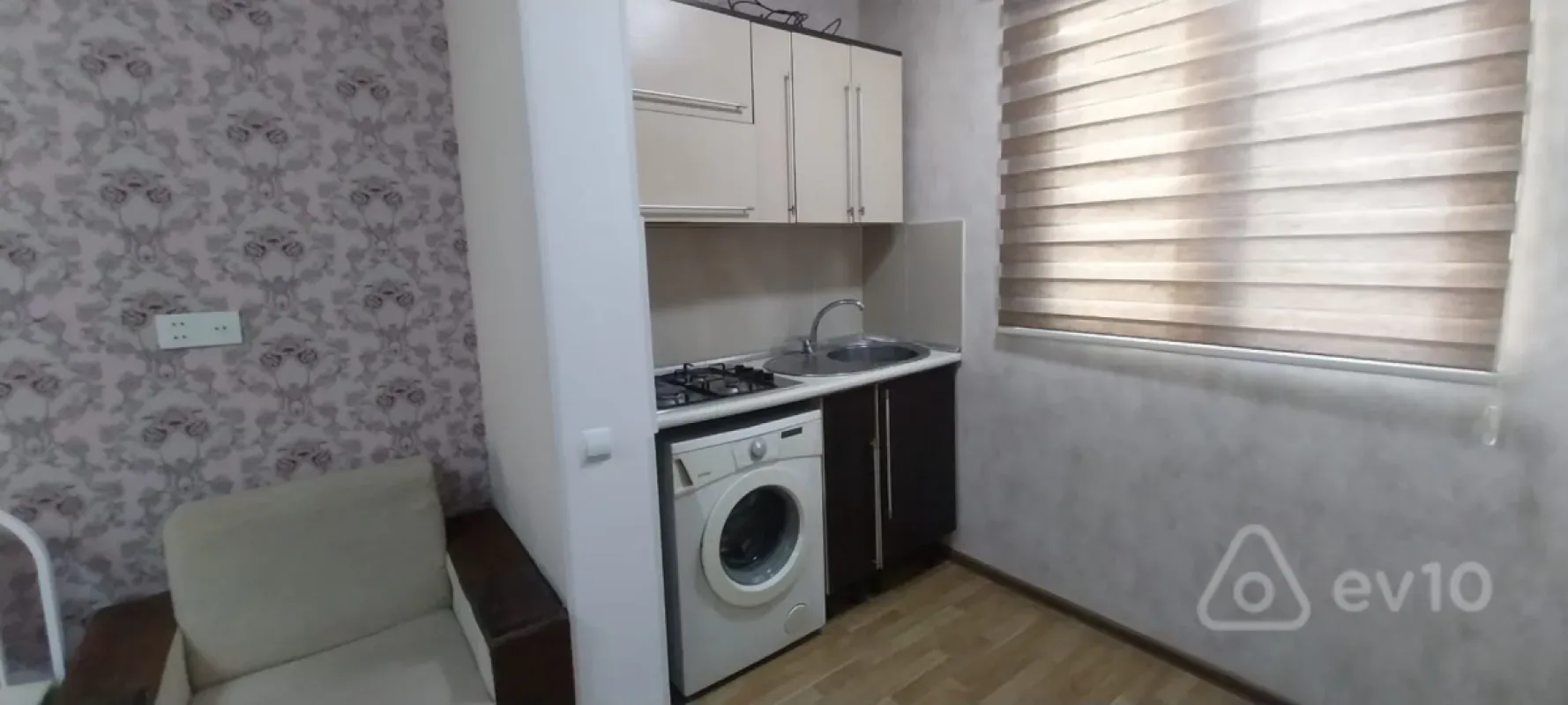 Satılır 3 otaqlı köhnə tikili 50 m²