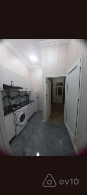 Kirayə verilir 2 otaqlı yeni tikili 45 m²
