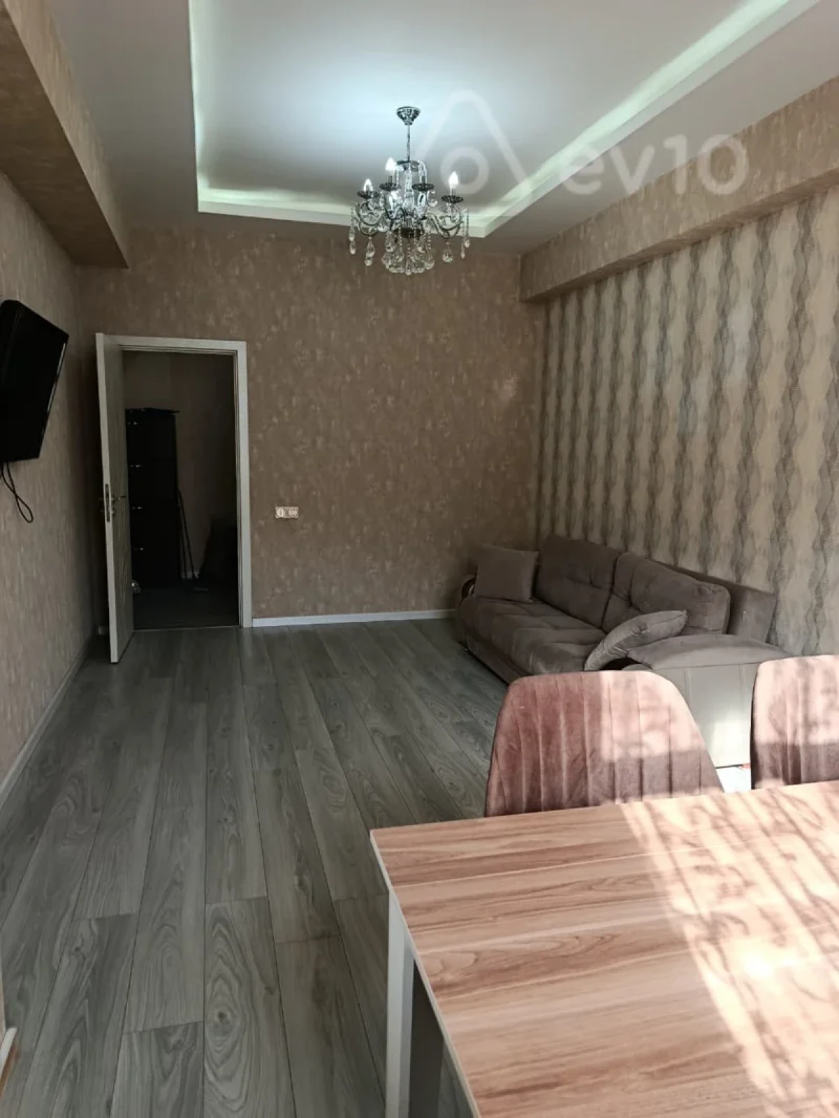 Kirayə verilir 3 otaqlı yeni tikili 110 m²