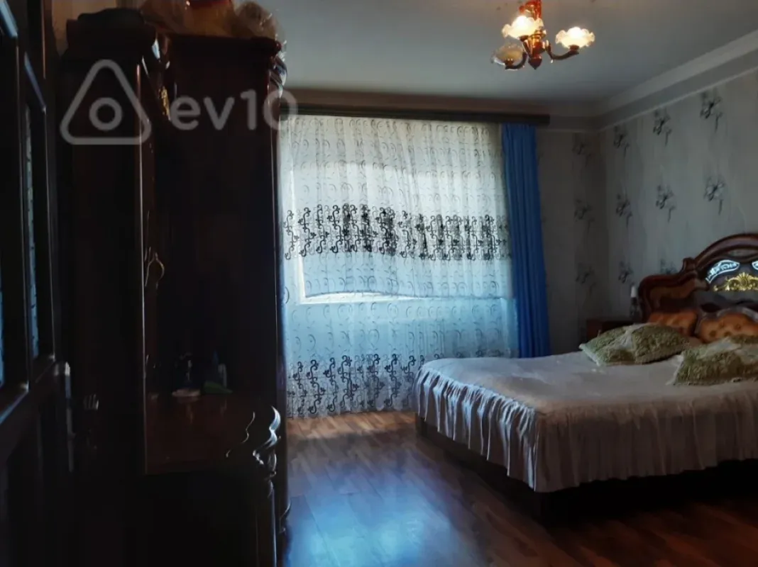 Kirayə verilir 2 otaqlı yeni tikili 74 m²