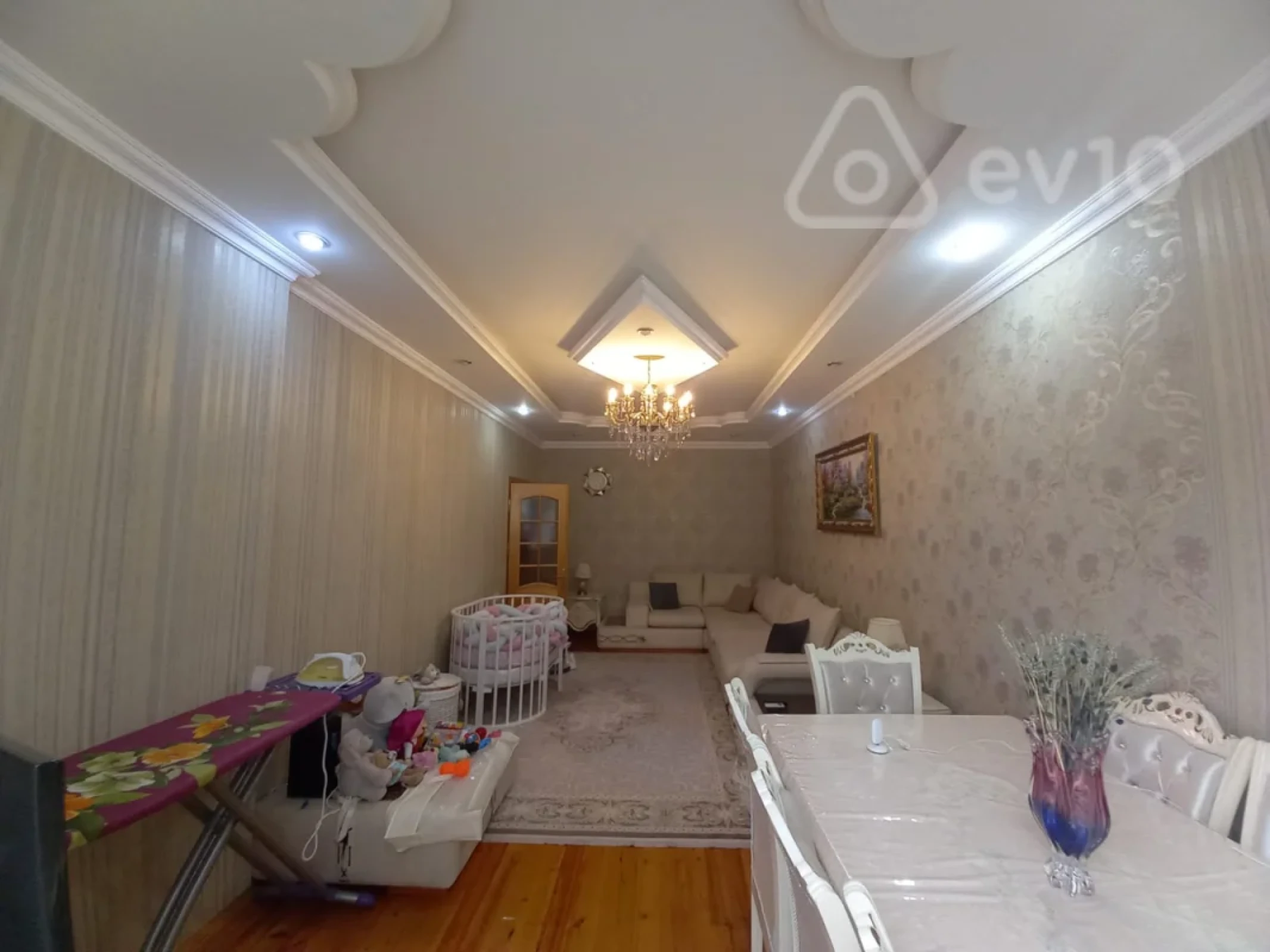 Satılır 2 otaqlı yeni tikili 90 m²