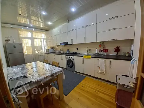 Satılır 2 otaqlı yeni tikili 90 m²