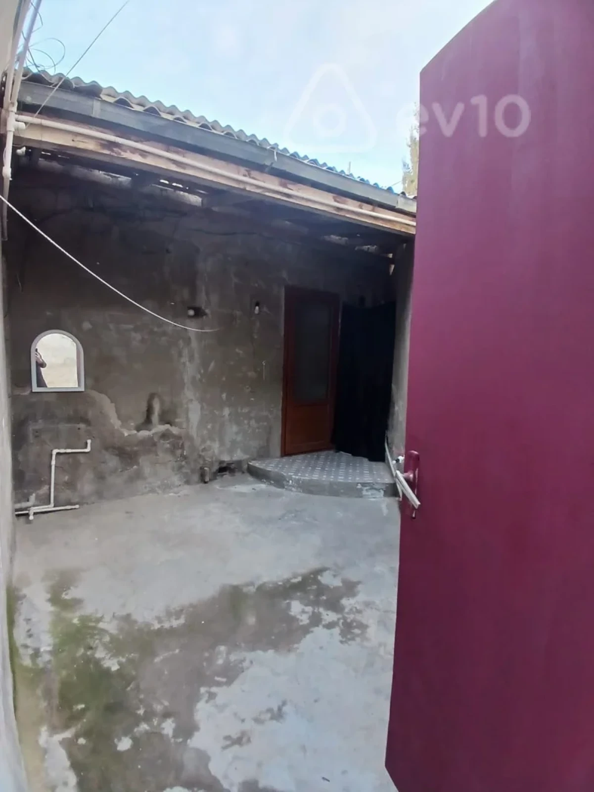 Kirayə verilir 3 otaqlı həyət evi 55 m²