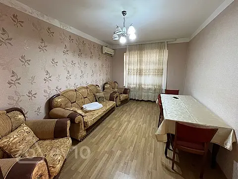 Kirayə verilir 3 otaqlı köhnə tikili 70 m²