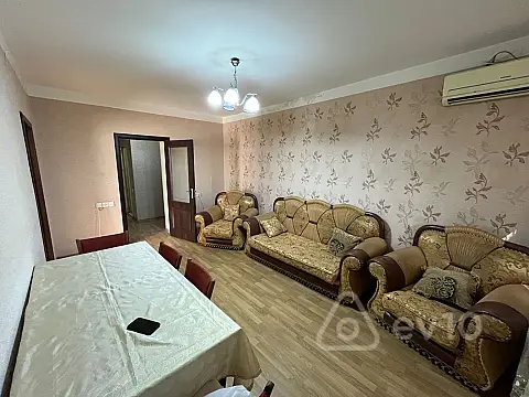 Kirayə verilir 3 otaqlı köhnə tikili 70 m² — Bakı, Nərimanov 3 otaq 70.00 m²