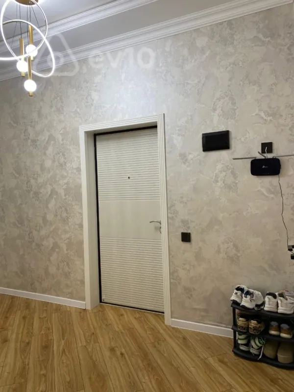 Kirayə verilir 3 otaqlı yeni tikili 85 m²