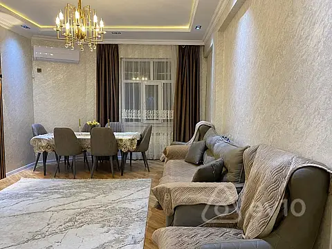 Kirayə verilir 3 otaqlı yeni tikili 85 m²