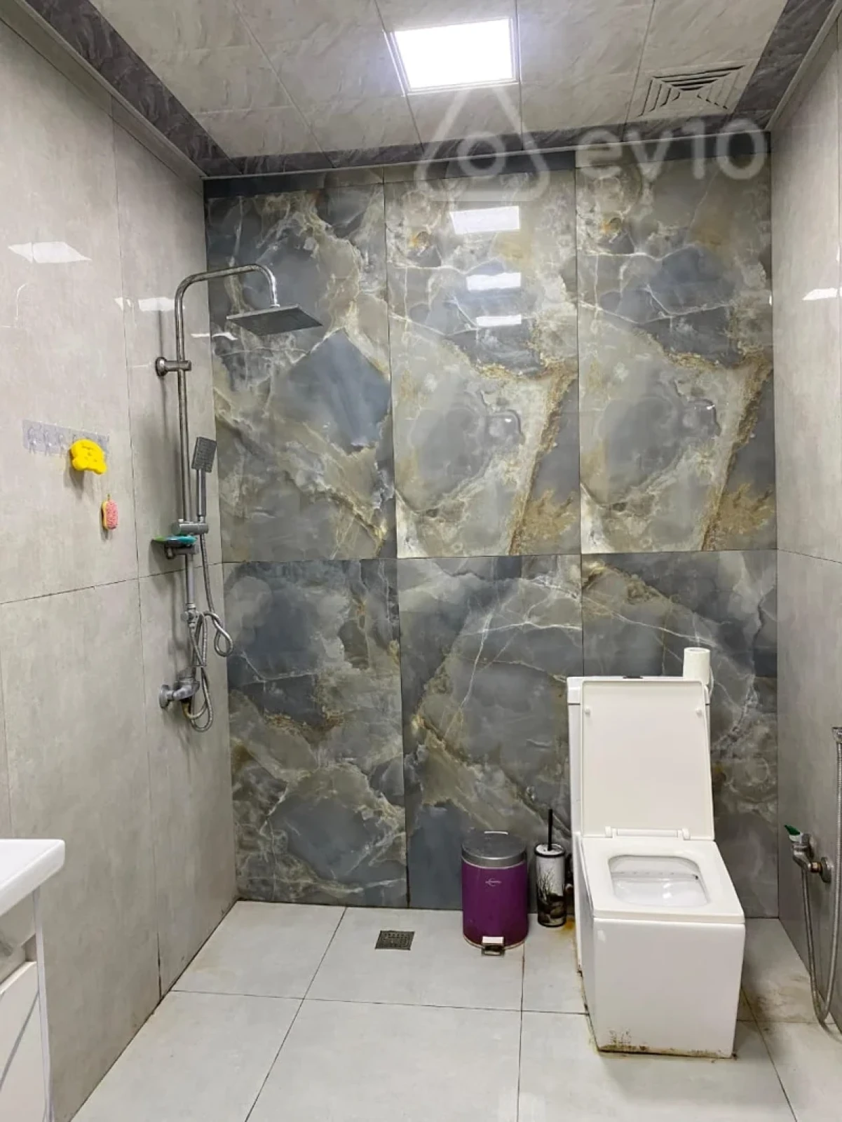 Kirayə verilir 3 otaqlı yeni tikili 85 m²