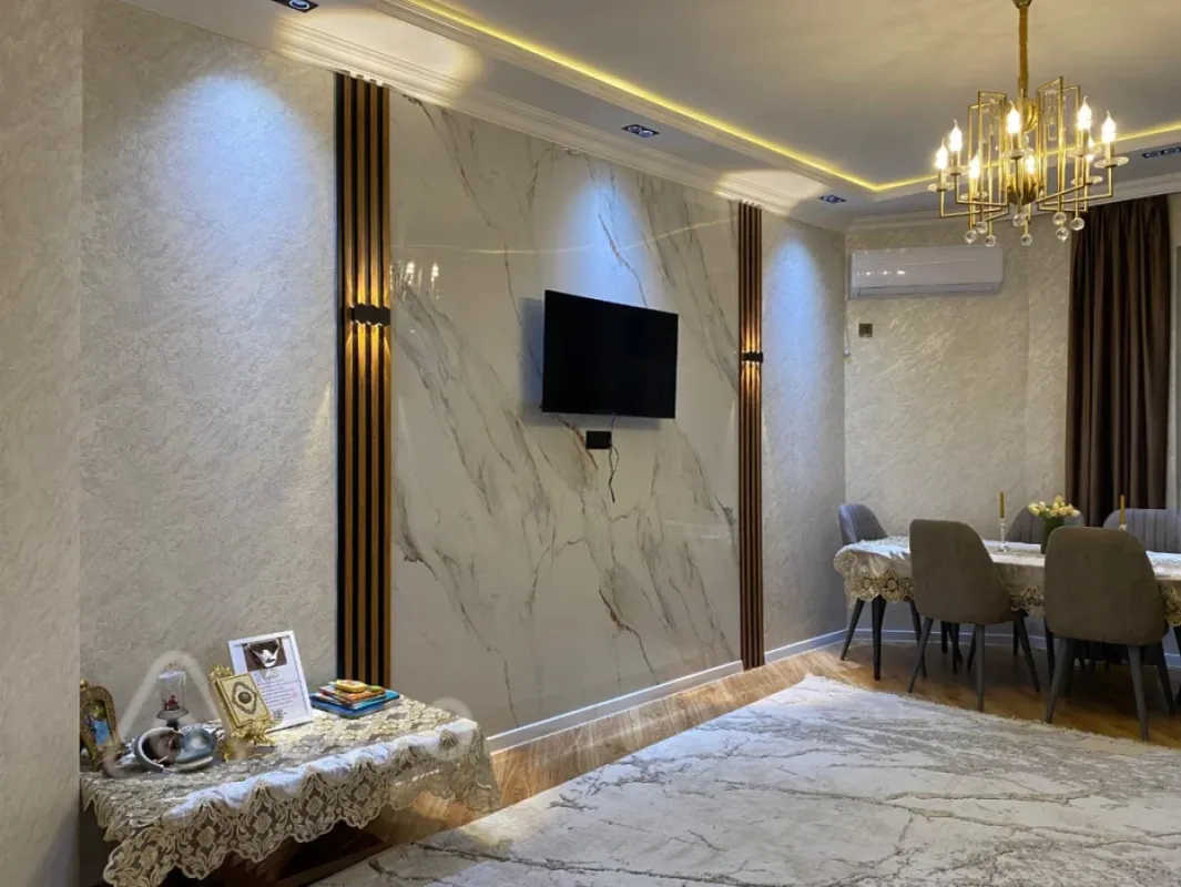 Kirayə verilir 3 otaqlı yeni tikili 85 m²