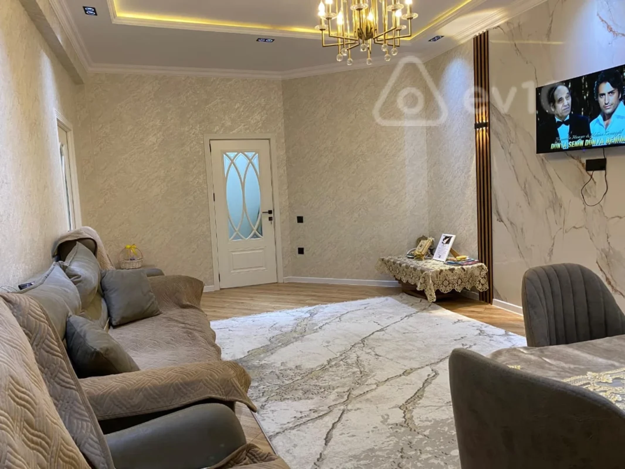 Kirayə verilir 3 otaqlı yeni tikili 85 m²