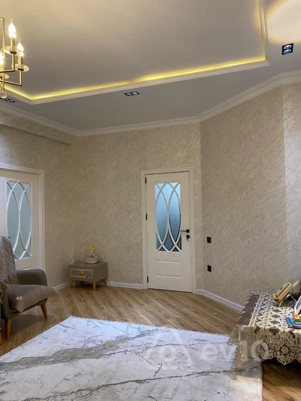 Kirayə verilir 3 otaqlı yeni tikili 85 m²