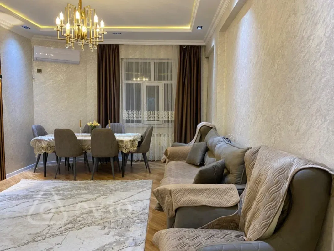 Kirayə verilir 3 otaqlı yeni tikili 85 m²