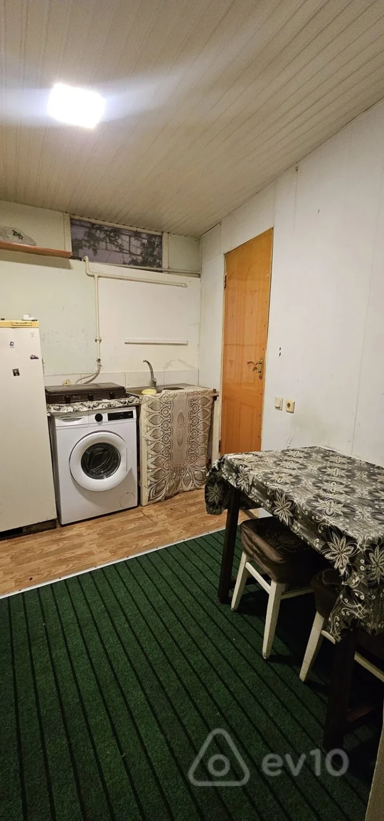 Kirayə verilir 1 otaqlı həyət evi 20 m²