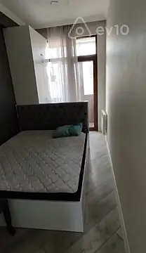 Kirayə verilir 2 otaqlı yeni tikili 50 m²