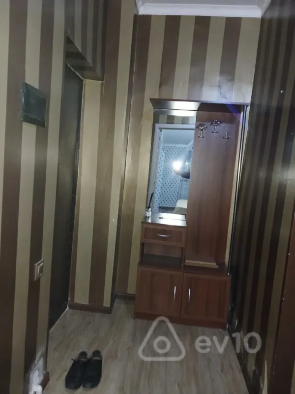 Kirayə verilir 2 otaqlı yeni tikili 60 m²