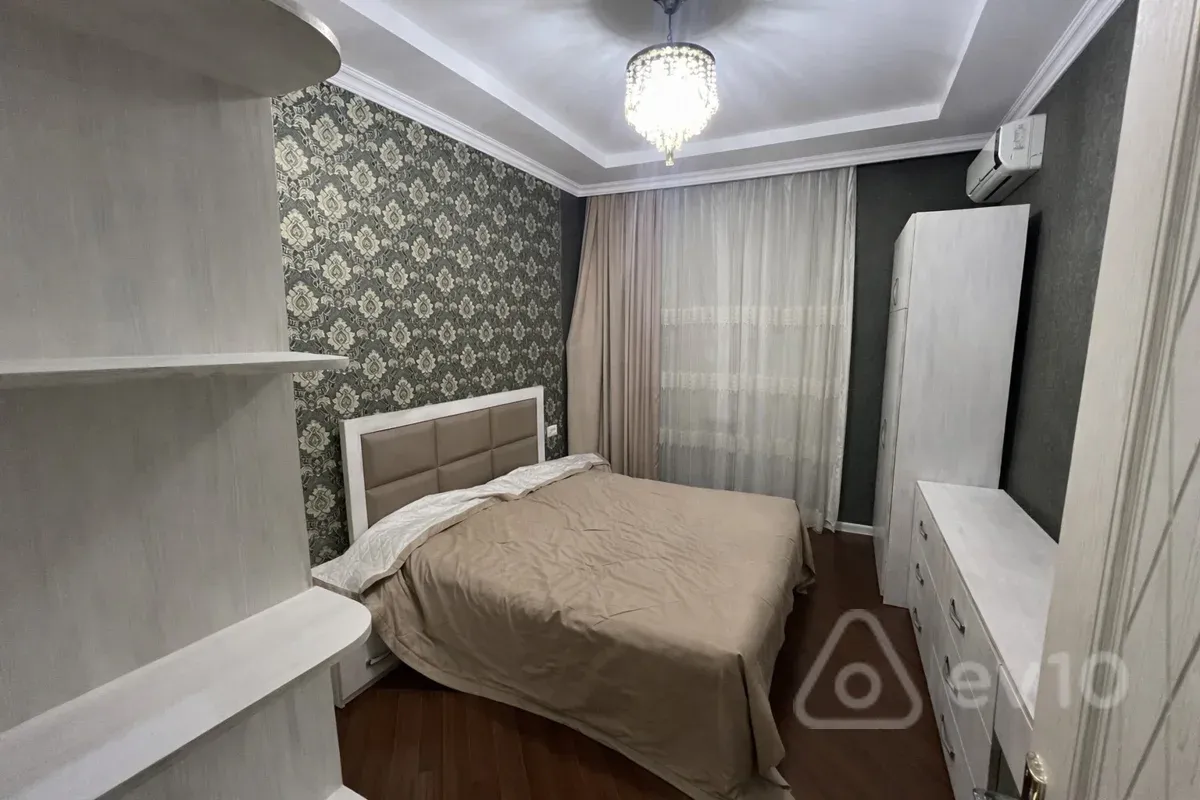 Kirayə verilir 2 otaqlı yeni tikili 70 m²