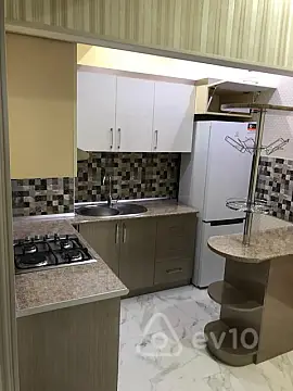 Kirayə verilir 3 otaqlı yeni tikili 90 m²