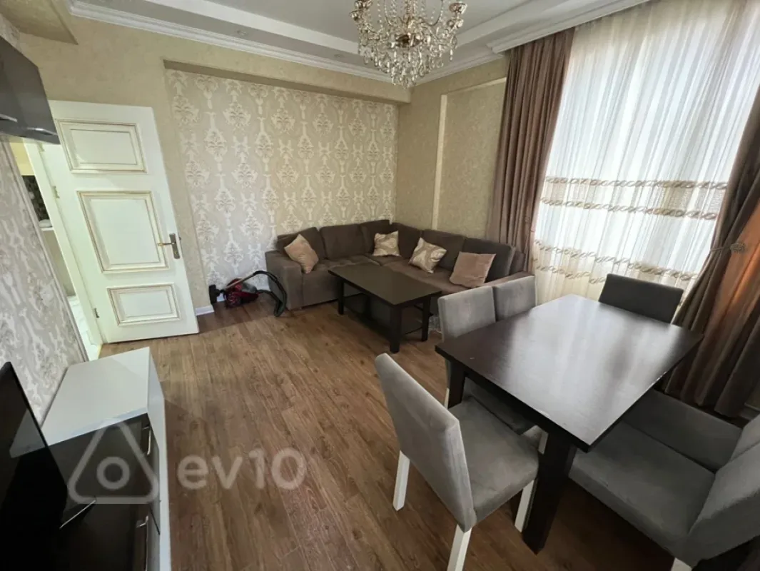Kirayə verilir 3 otaqlı yeni tikili 90 m²