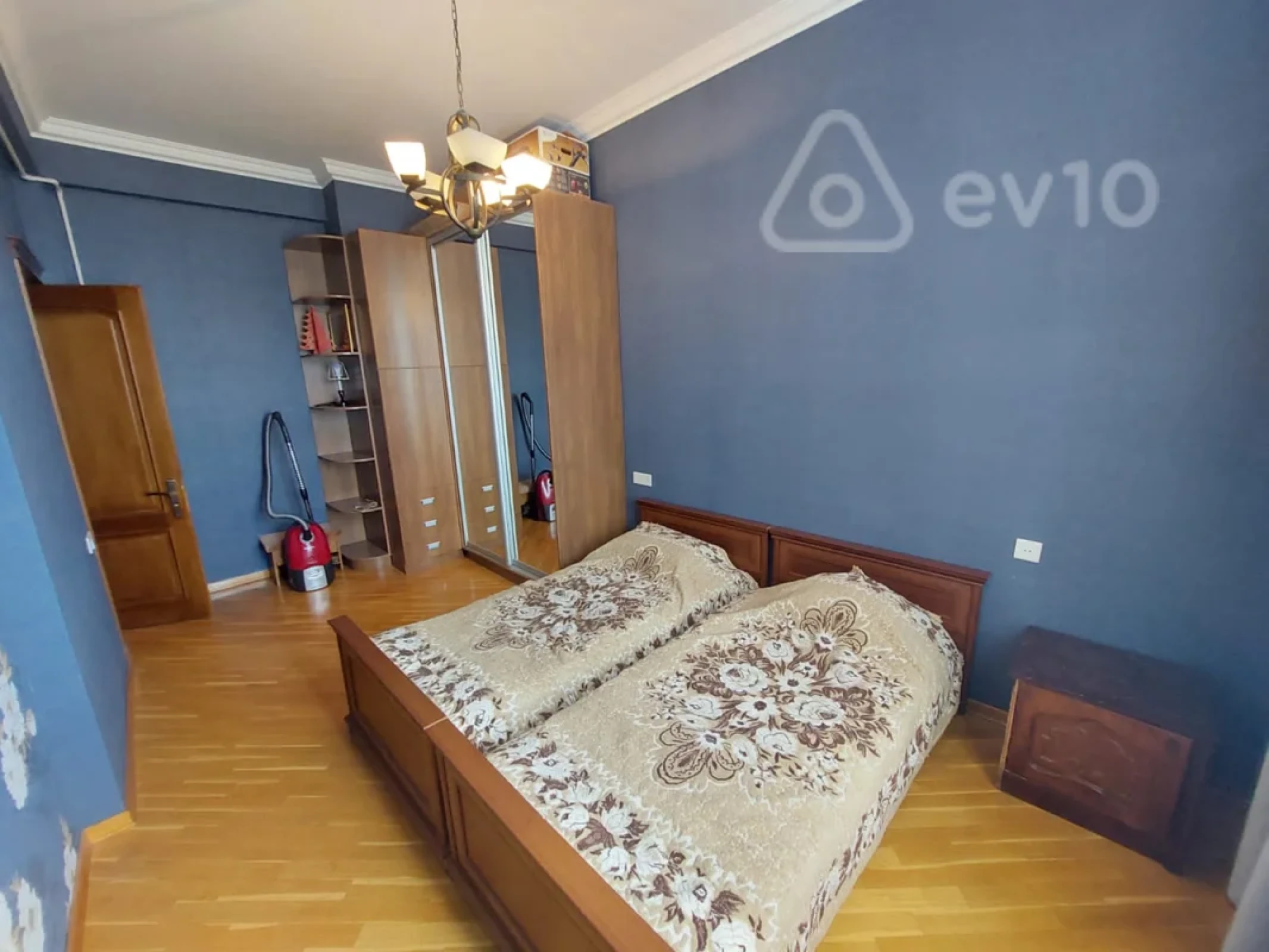 Kirayə verilir 3 otaqlı yeni tikili 120 m²