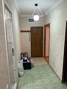 Kirayə verilir 3 otaqlı köhnə tikili 60 m²