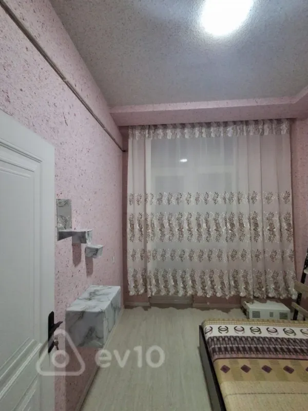 Kirayə verilir 3 otaqlı yeni tikili 56 m²