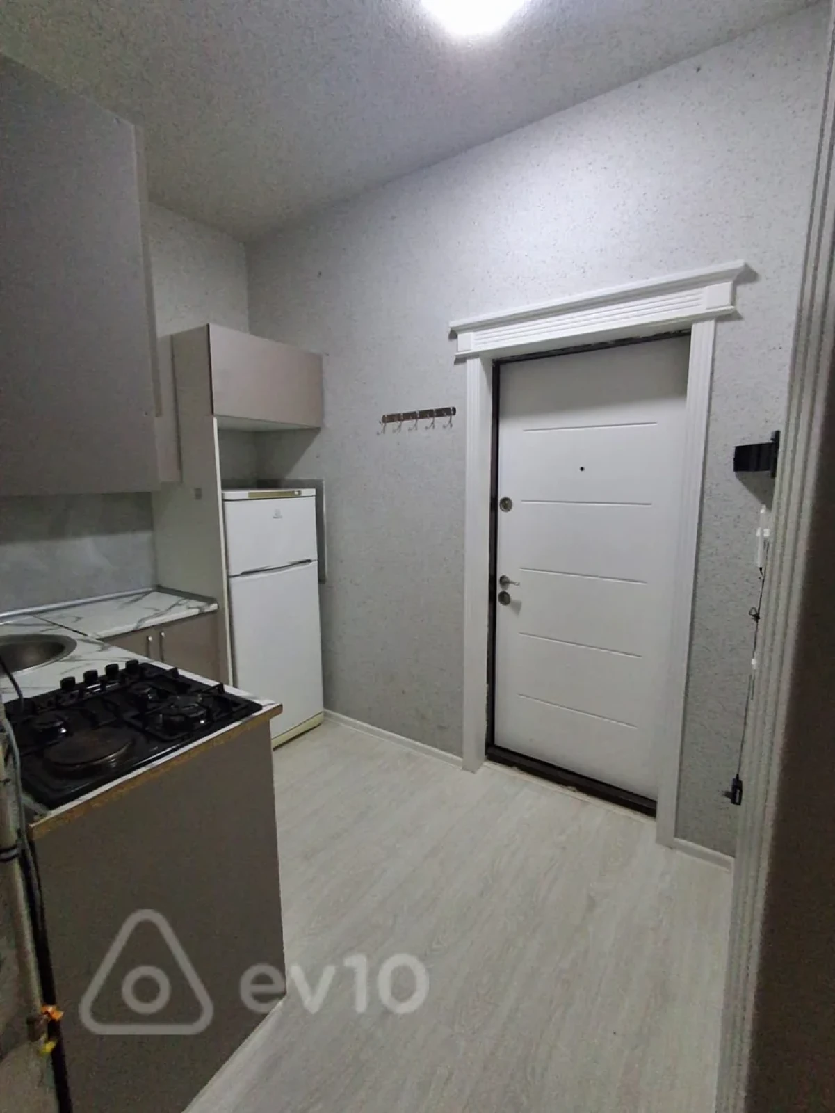 Kirayə verilir 3 otaqlı yeni tikili 56 m²