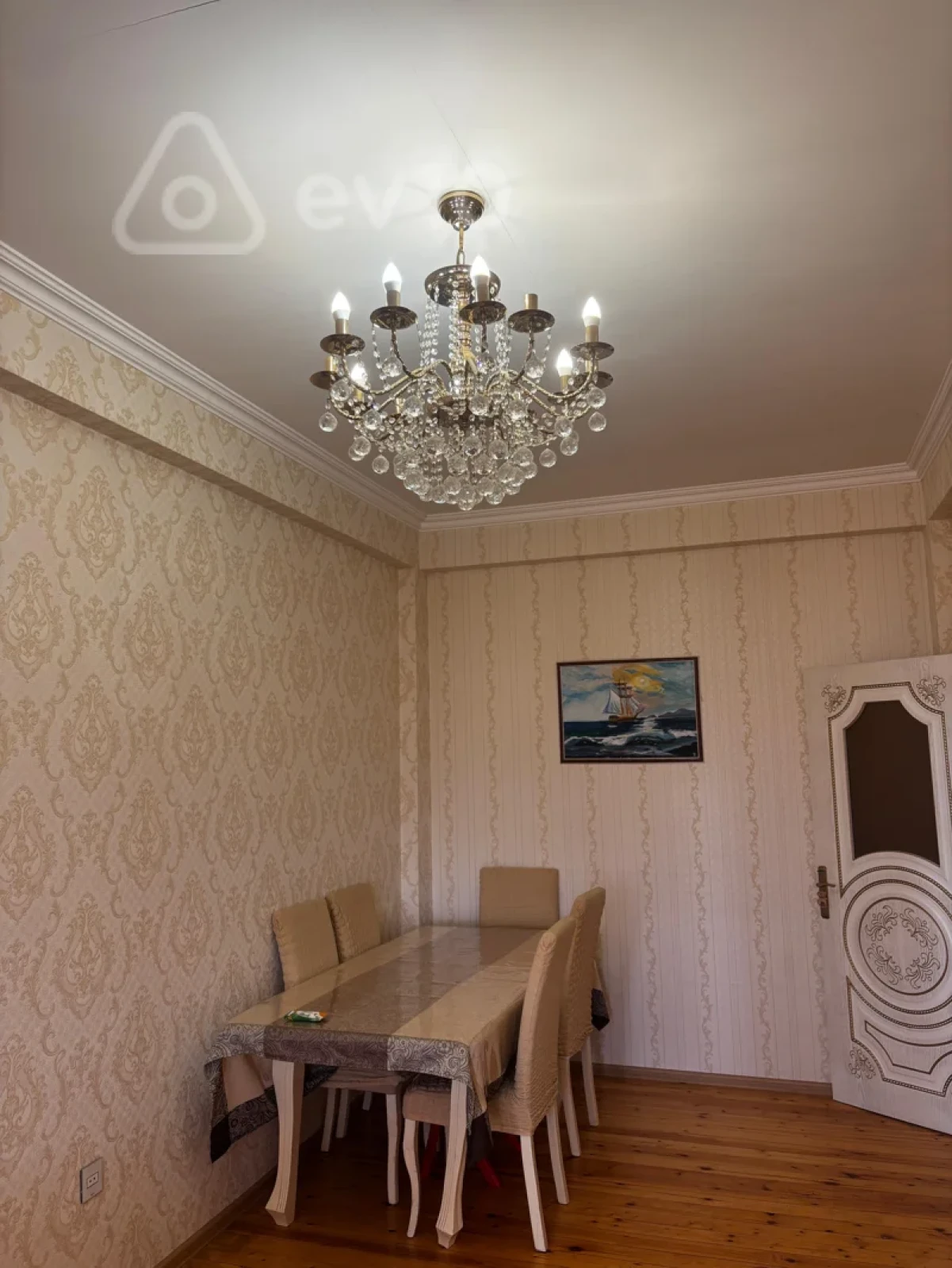 Kirayə verilir 2 otaqlı yeni tikili 65 m²