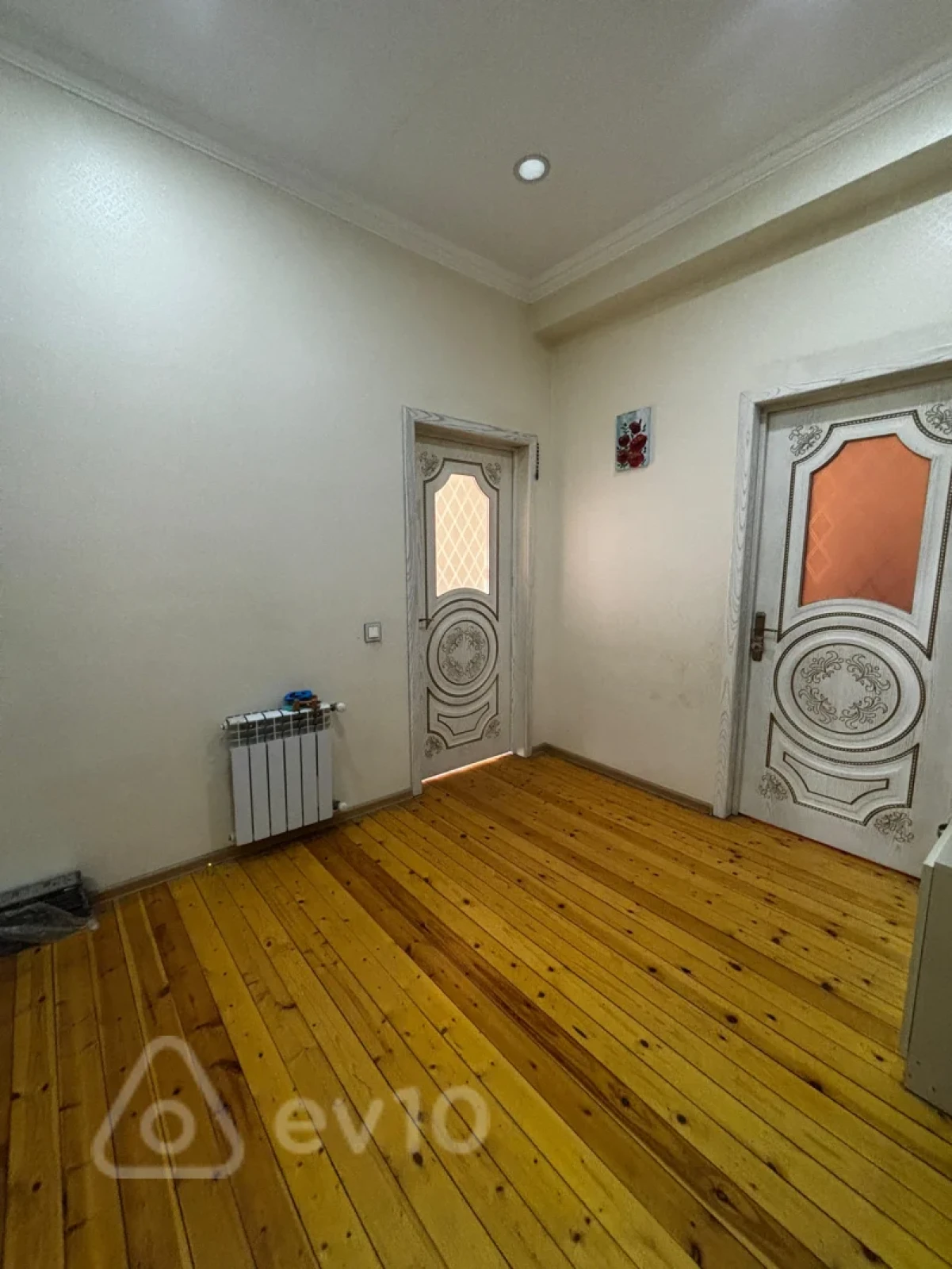 Kirayə verilir 2 otaqlı yeni tikili 65 m²