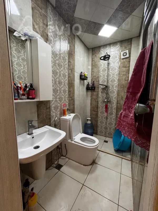 Kirayə verilir 2 otaqlı yeni tikili 65 m²